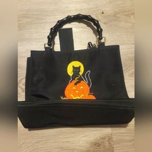 Madison Avenue halloween embroidered bag purse handbag